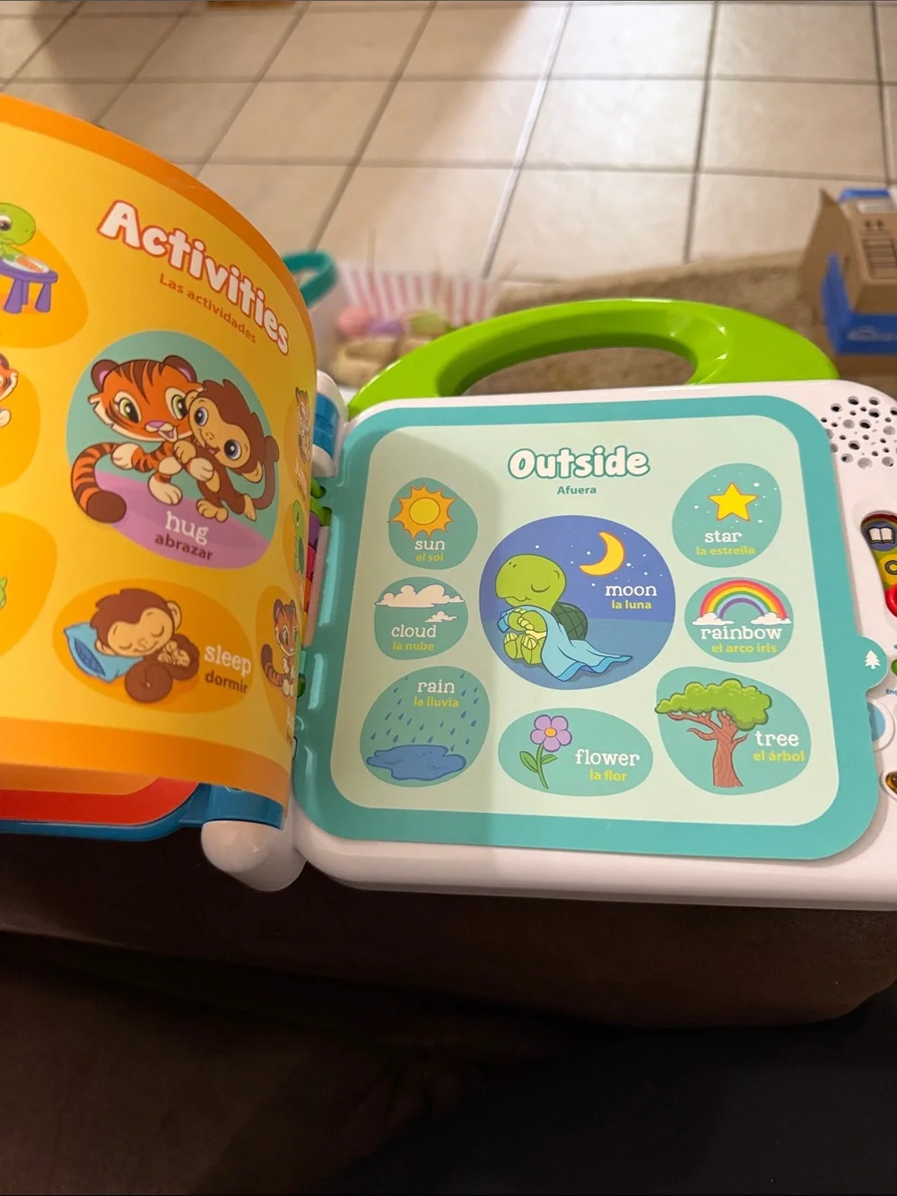LeapFrog Learning Friends 100 Words Book - Blue & Green